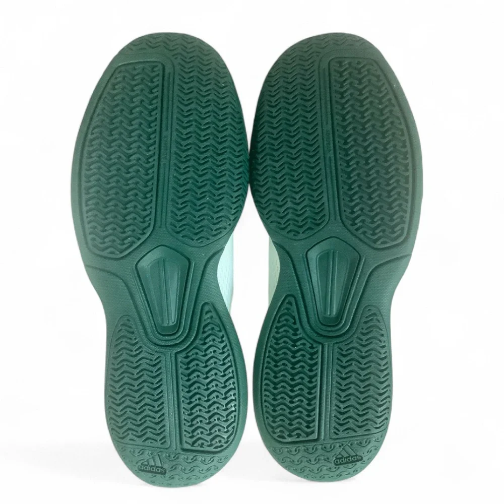 adidas lightweight athletic